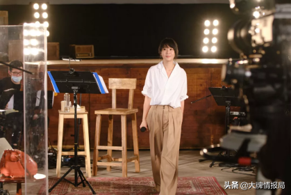 90后ktv必点歌曲女生_她是气质最舒服的台湾女歌手，51岁依然少女，云演唱会唱哭8090后