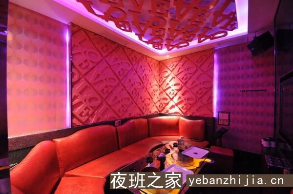 哈密夜总会招聘，监督服务员的职责