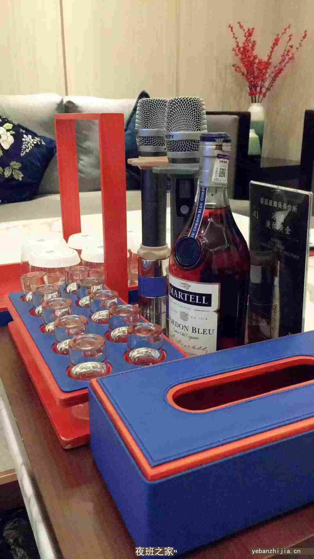 长沙小天鹅戴斯KTV有富豪必选因为长沙豪华夜总会
