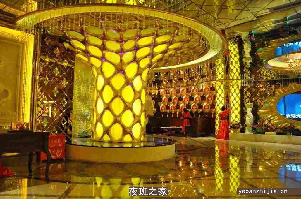 恩施的夜总会招聘兼职，平常生意接近爆满，上班很轻松