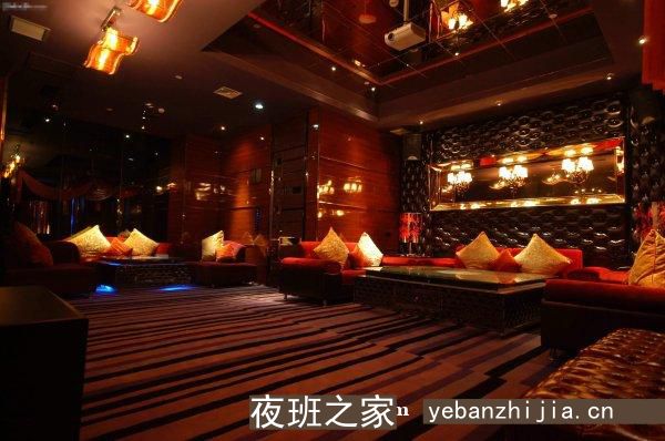通辽豪华场所招聘服务员_场所位于市中心_急缺人