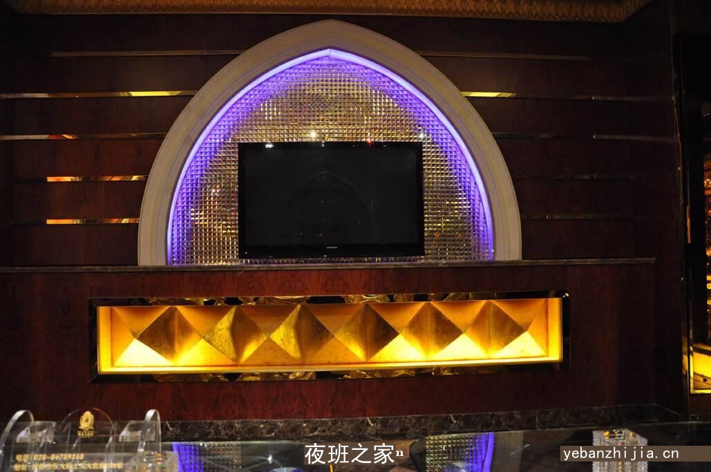 贺州商务夜总会招聘员工，哪个夜总会有招聘员工，不用带上班