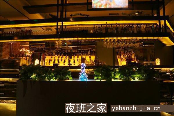 东方附近酒吧招聘_特别是_待遇给力