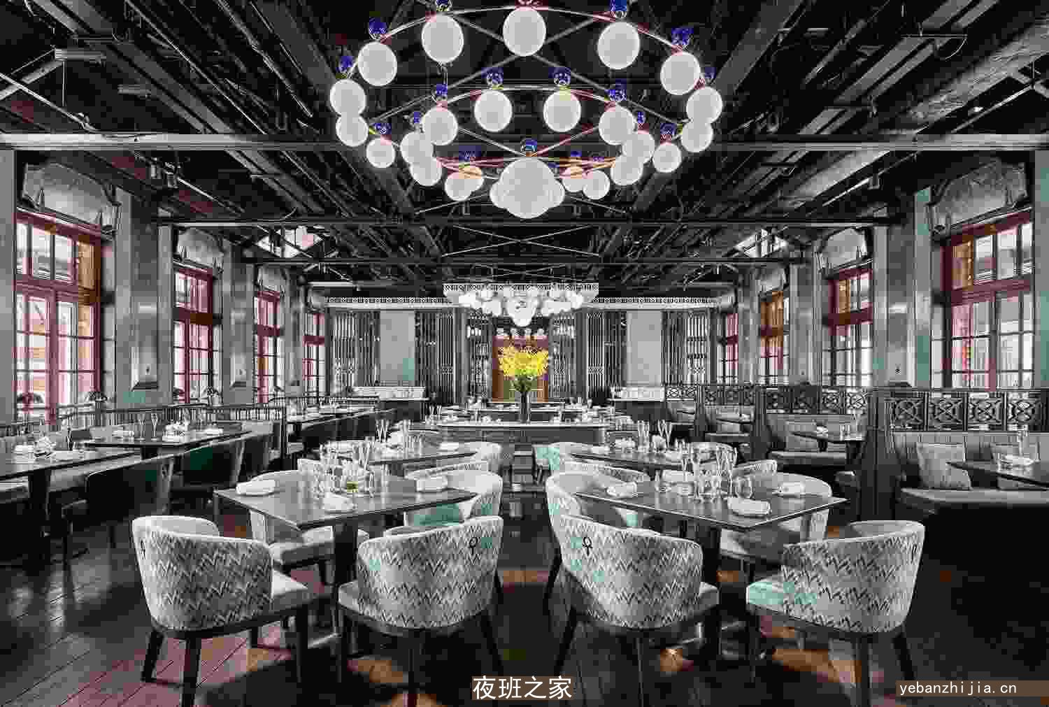 鸡西酒吧直招_1o_包接送