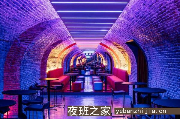 伊春2023酒吧招聘员工_日入10_净高1.60以上