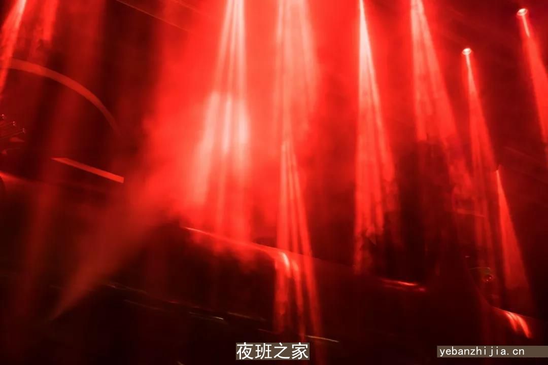武威酒吧长期招聘_收入好/多_基本都是旺季
