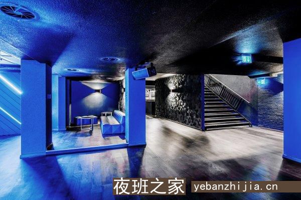 天水高薪酒吧招聘歌手_上班时间短_待遇不错