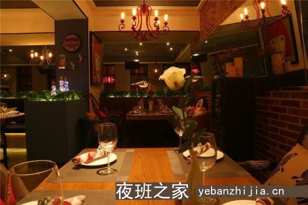 吕梁酒吧招聘歌手_日收入12_很稳定的场所