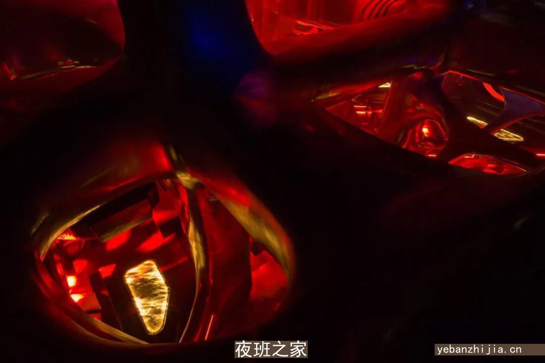 兴安盟排名好的酒吧招聘服务员_年底旺季_待遇不错