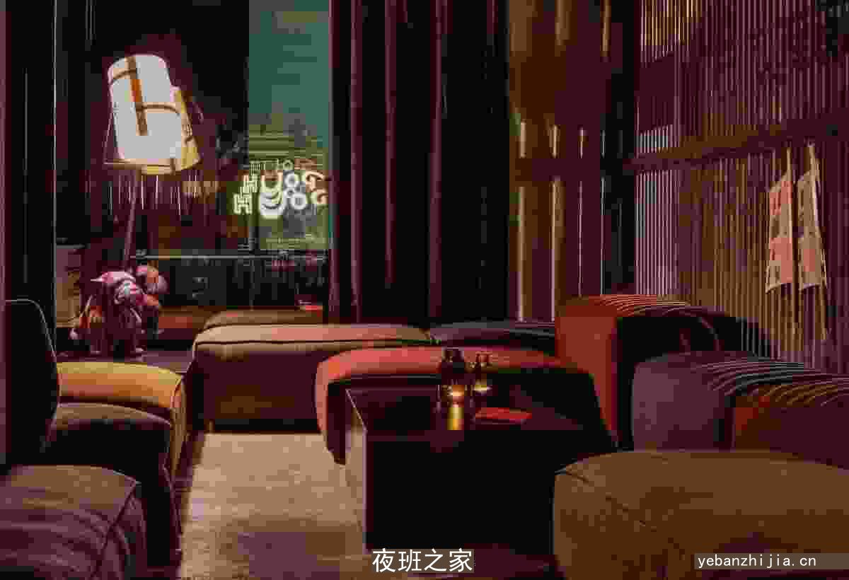 东方夜场长期招聘服务员，过节日生意就爆满，没有压力