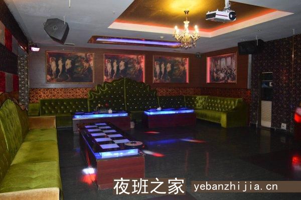 泰州更高娱乐会所消费预订——宝马会KTV|夜总会