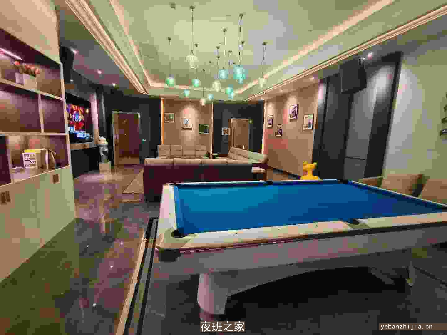 无锡凯悦国际酒吧消费怎么样，包厢低消-人均消费多少。