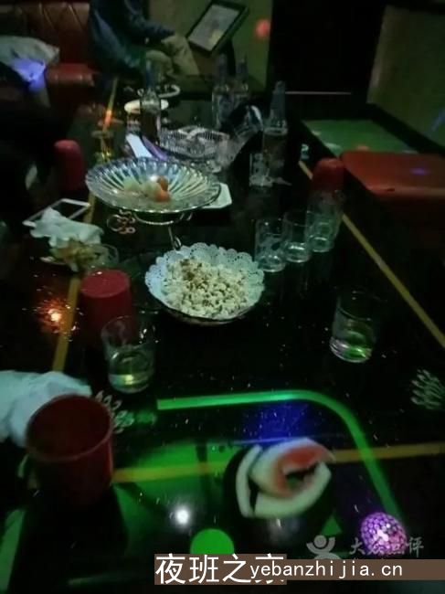 三亚酒吧招聘没有押金领班直招上班简单不需要喝很多