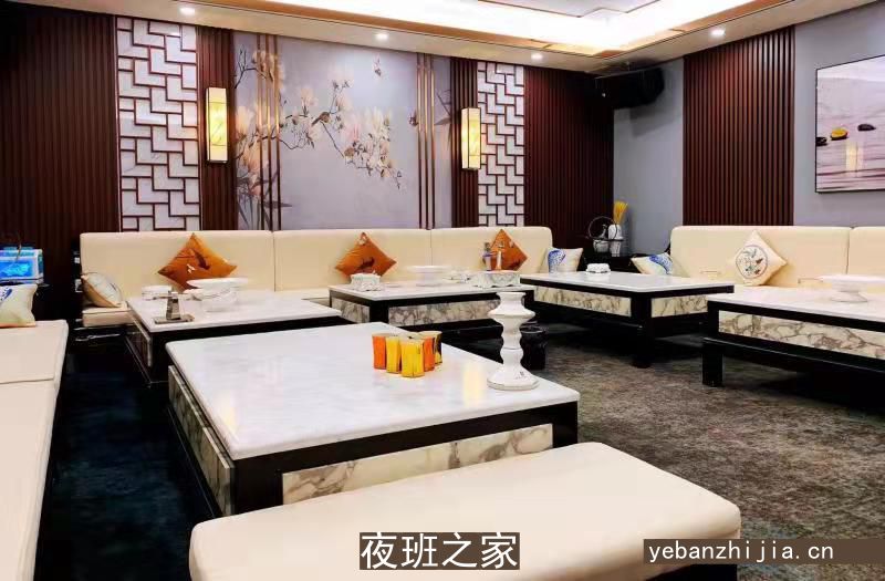 柳州场所招聘服务员一千起实现财务自由