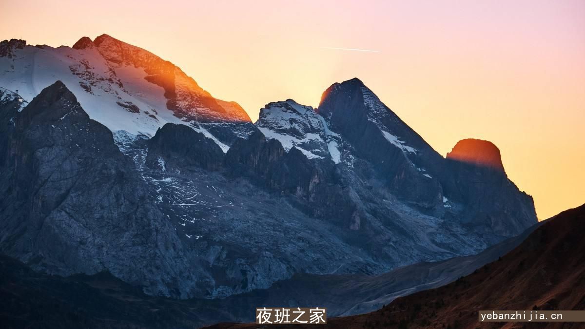 重庆很大场所招聘礼仪兼职[每天缺人亲招亲带无压力]素场