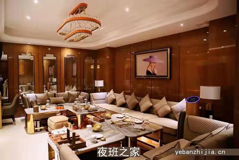 南昌东方魅力酒吧诚聘服务员一千三起【没竞争翻房高】