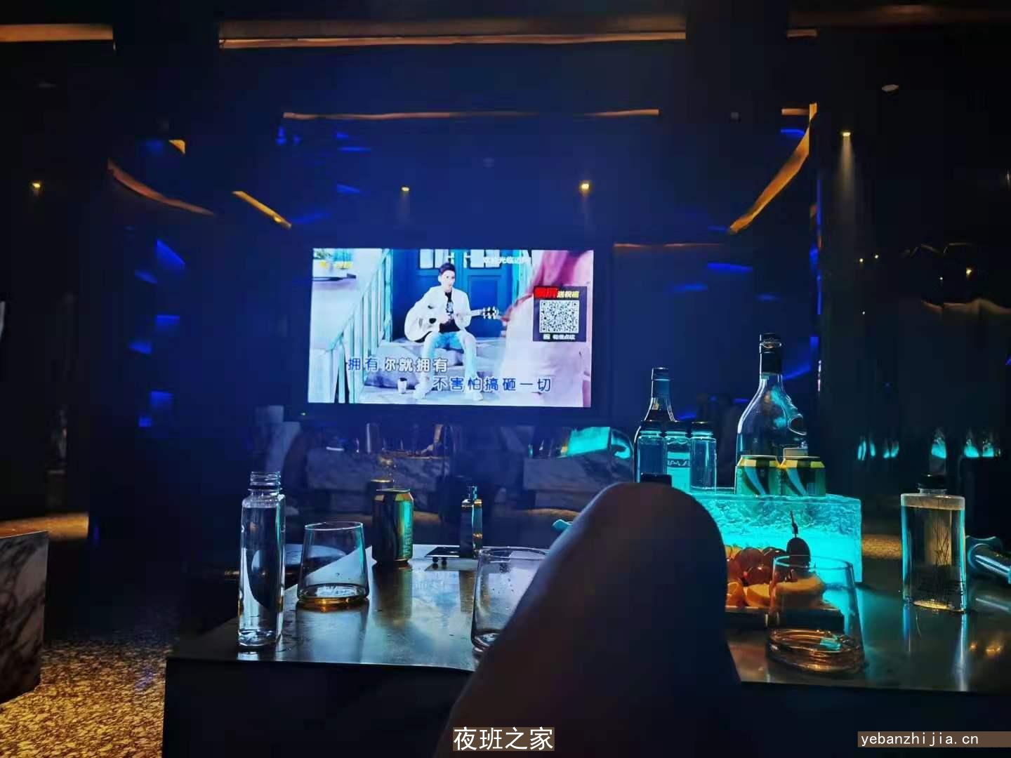 武汉江汉区钻石人间KTV消费价格,预订包间,查询环境