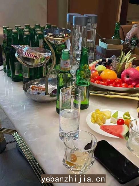 苏州伯爵娱乐KTV~为什么这么多人想玩？因为不贵好玩节目多